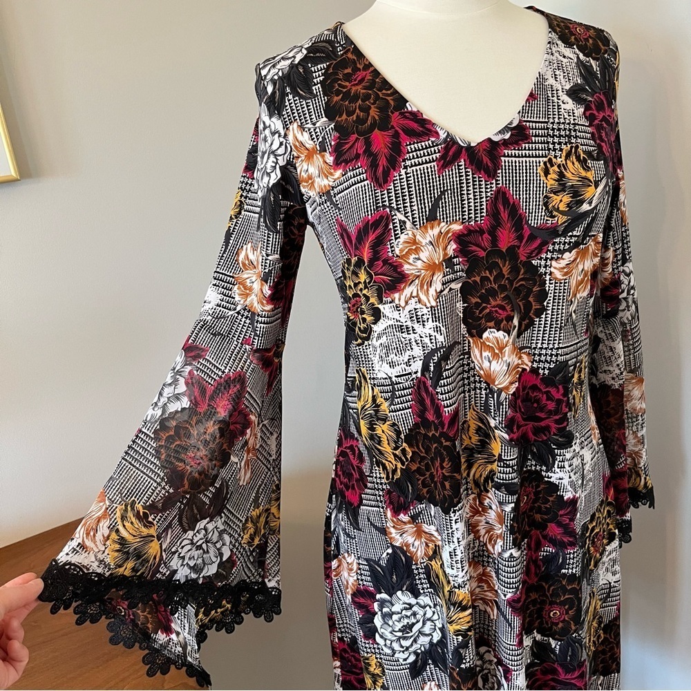 MSK Bell Sleeve Floral Print Dress